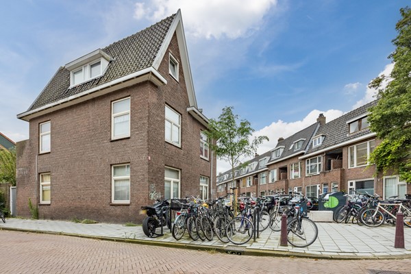 Medium property photo - Van Bossestraat 27, 2613 CN Delft